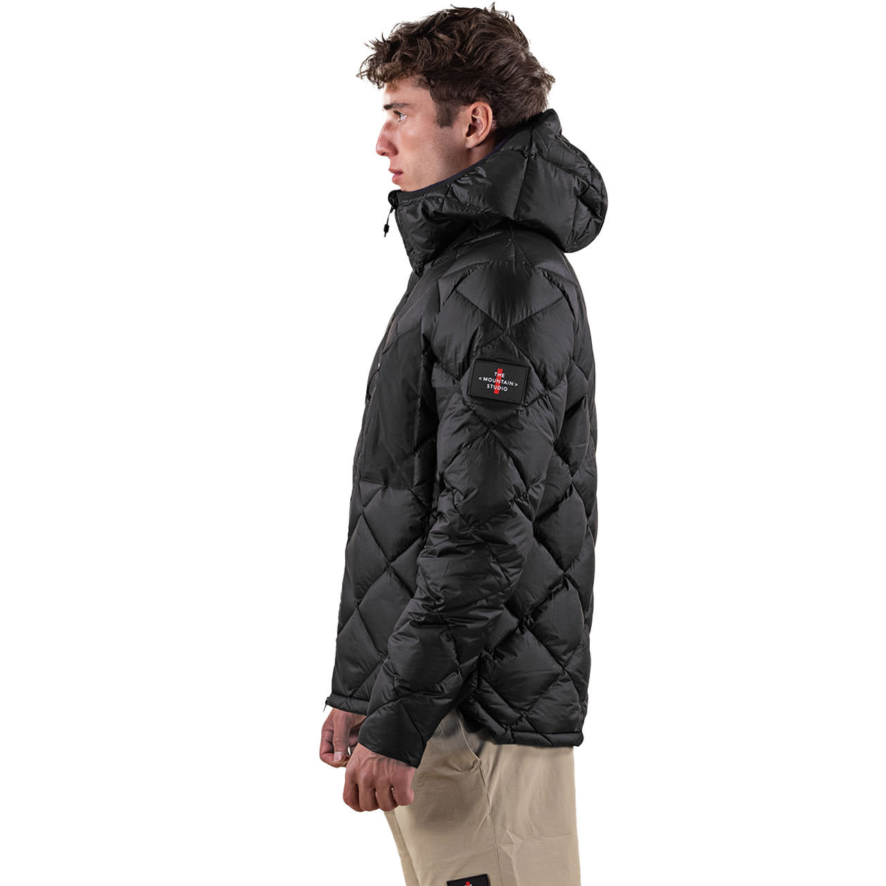 The Mountain Studio Men Down Jacket D-7 UL black onyx | XSPO